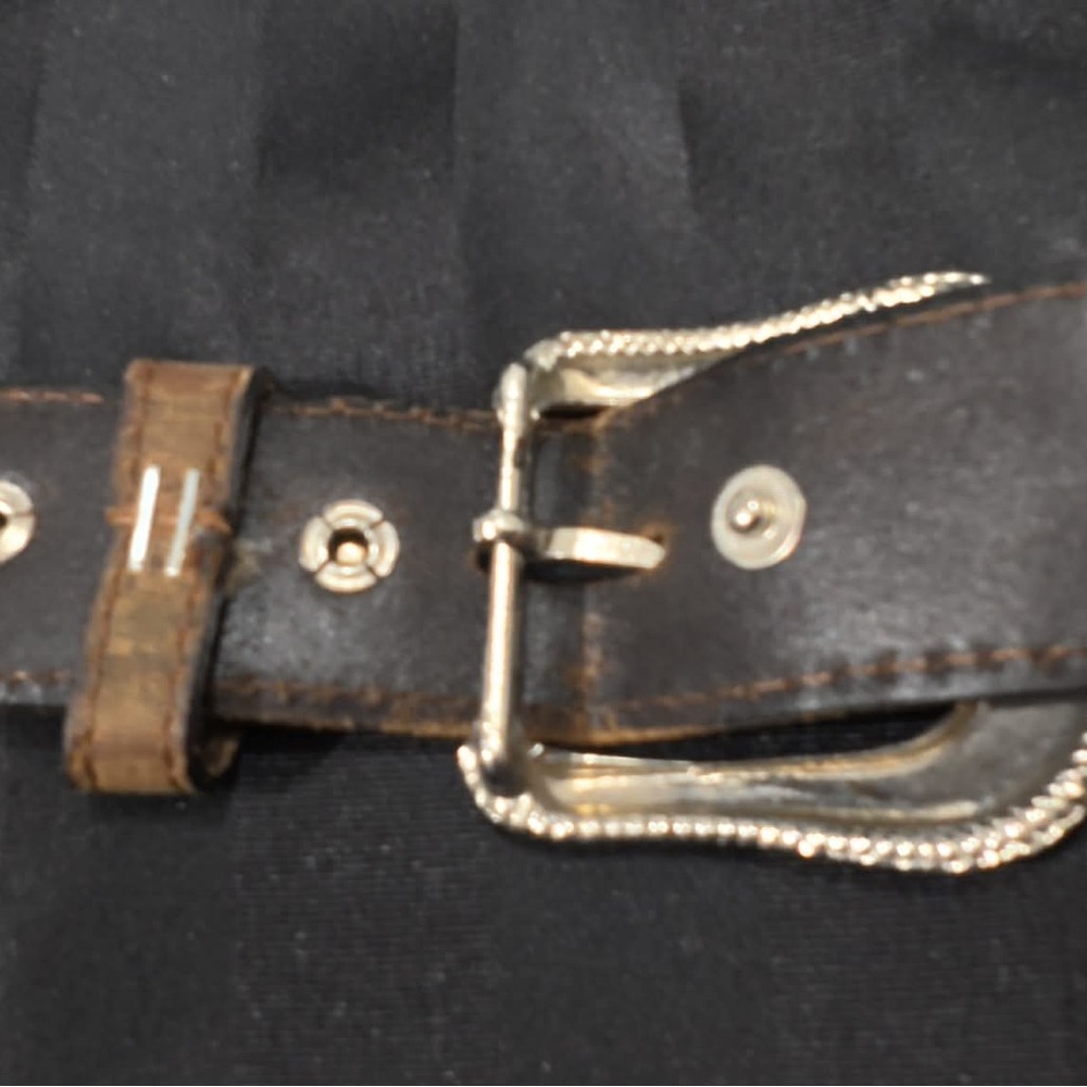 Brown Leather Belt with silver Accents - Picture 8 of 10